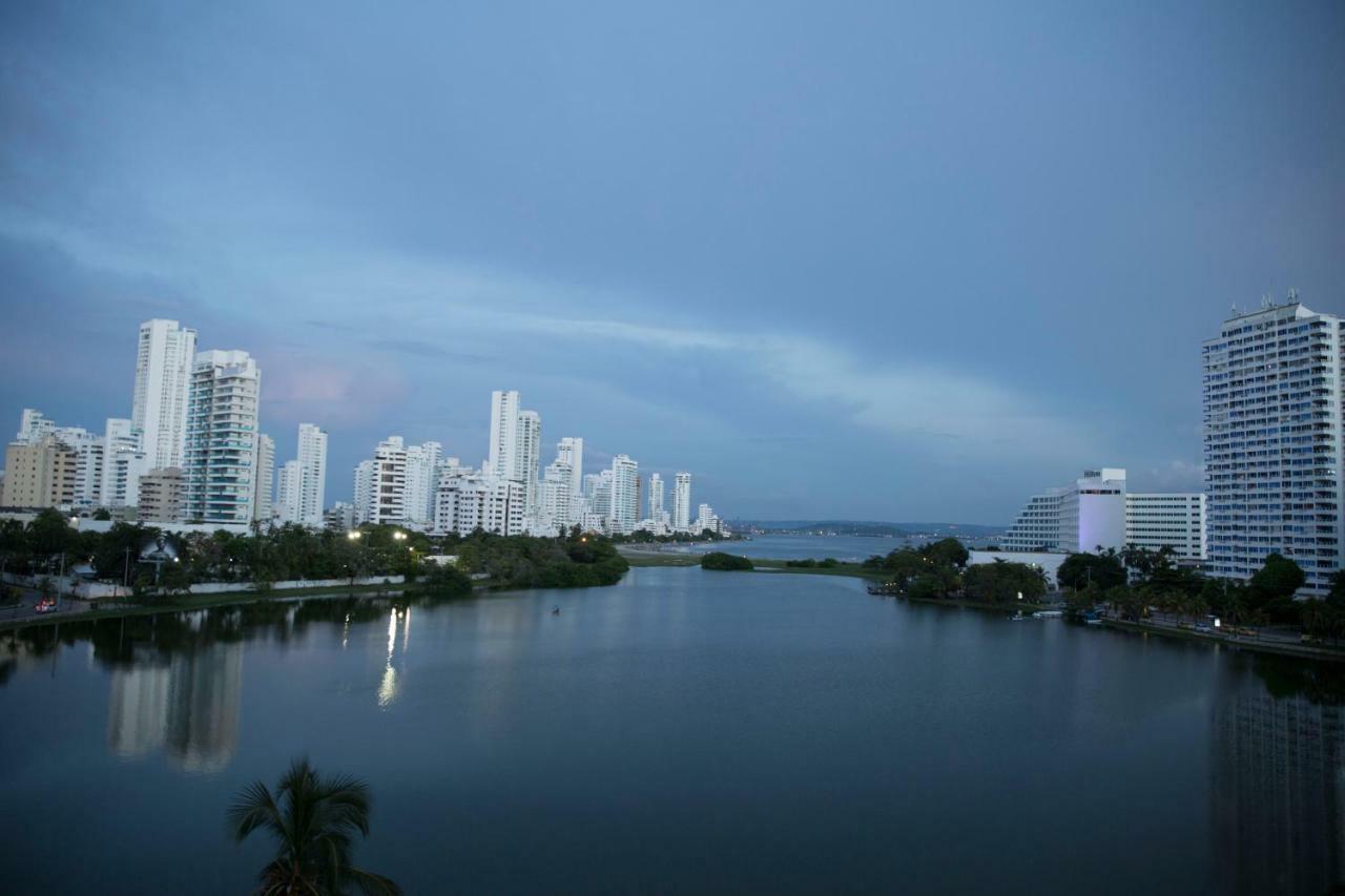 Poseidon Lake Apartments Cartagène Extérieur photo